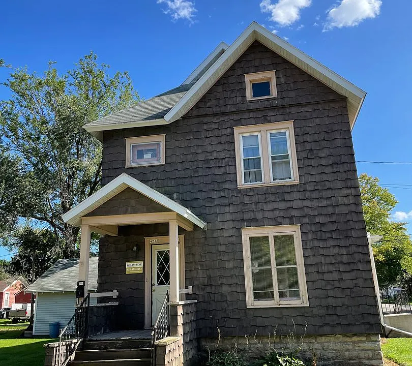 421 Scott Ave