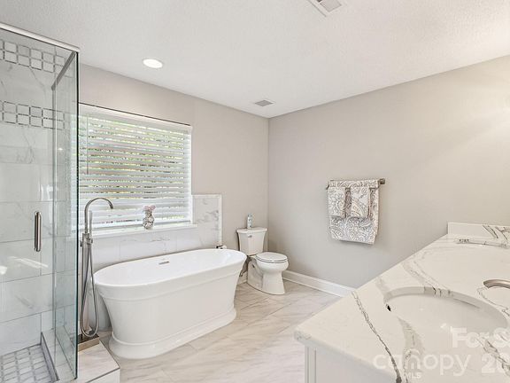 5th image of 3223 Rheinwood Ct