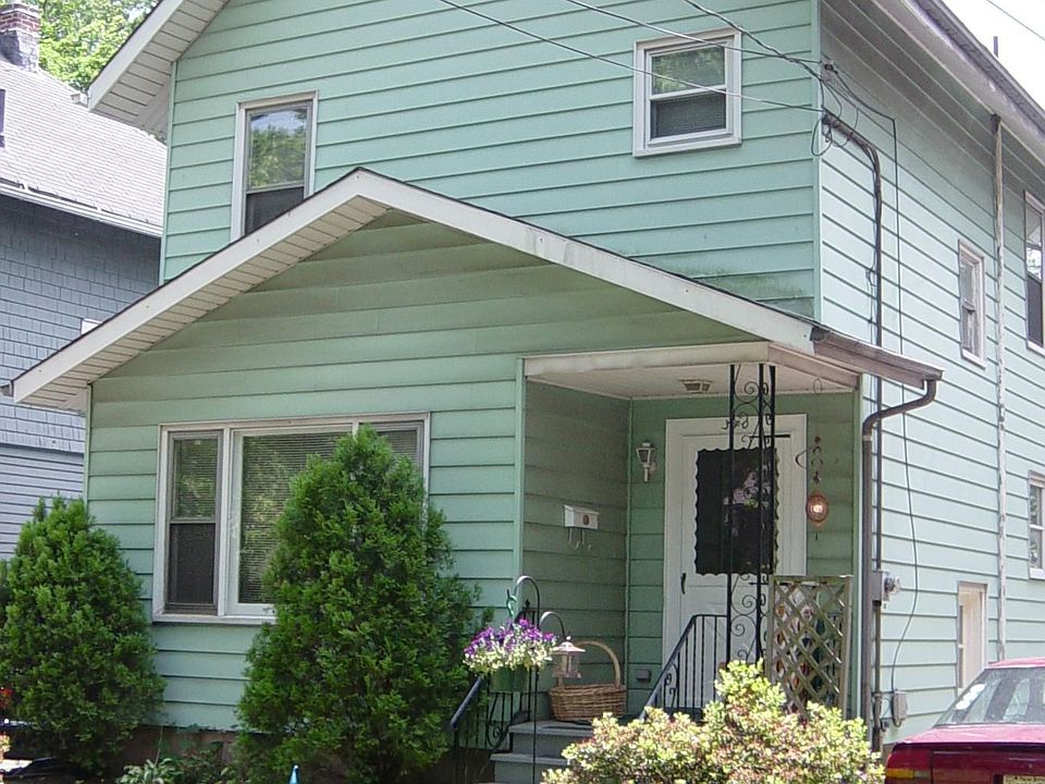 Charming Colonial