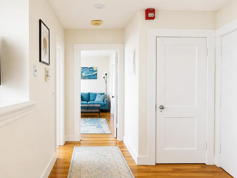 402C Highland Ave #45 — Photo 3