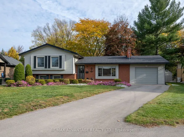 351 Oak Ave, Strathroy Caradoc, ON N7G 3A9