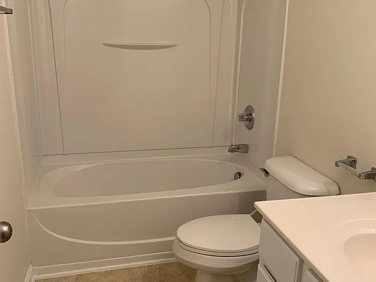 245 Linden Park Ln — Photo 24
