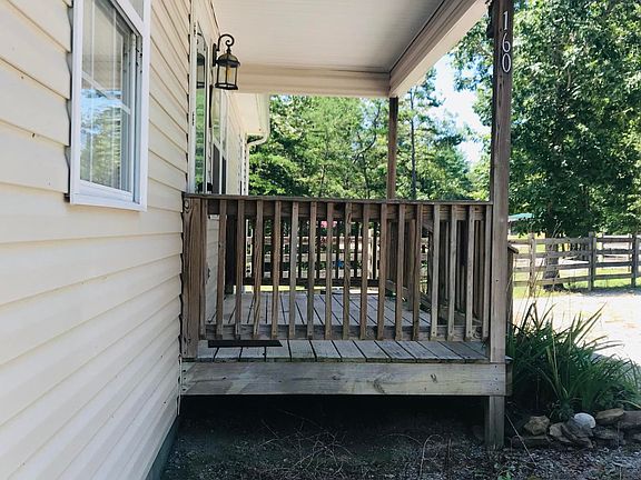 4th image of 160 Dorothy Dr