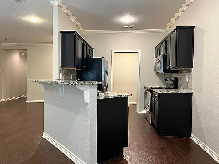 Amberwood Townhomes — Photo 13