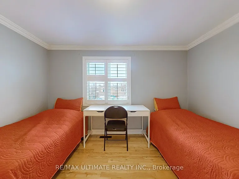 3081 Olympus Mews — Photo 23