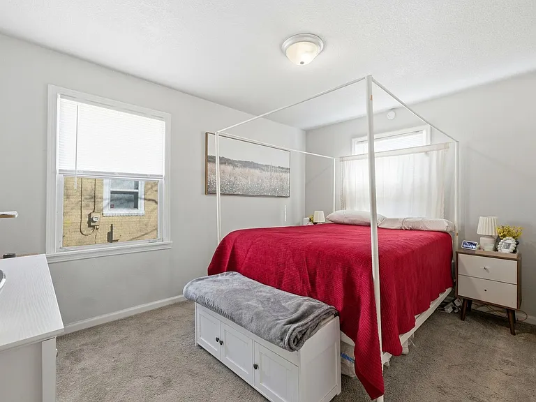 5327 Lexington Ave — Photo 23