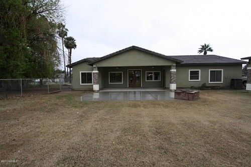 3rd image of 10326 W Avalon Dr