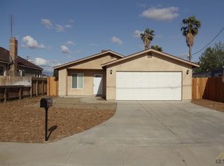 2412 S O St, Bakersfield, CA 93304