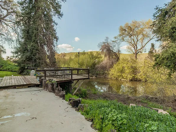18046 Fisher Drive, Visalia, CA 93292