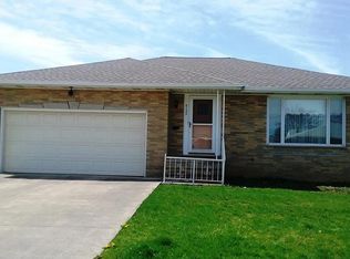 4732 Brook Ln, Brooklyn, OH