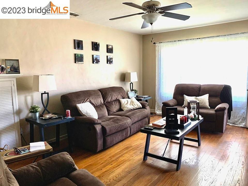 2nd image of 3239 Bonnie Ln