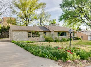 10 Westwood Rd, Lawrence, KS 66044