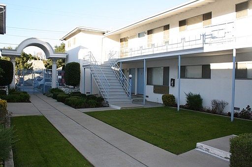 1st image of 14608 Wyandotte St APT 9