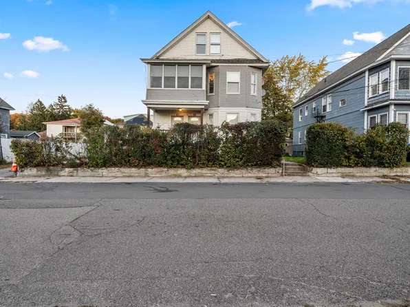25-27 Plymouth St, Methuen, MA 01844