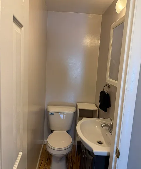 617 Fremont Ave NW — Photo 20