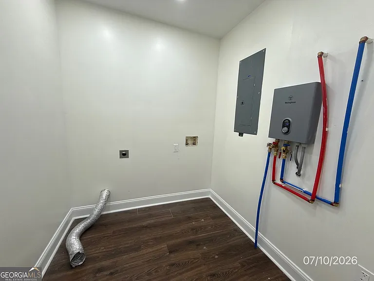 783 Funderburg Dr — Photo 12