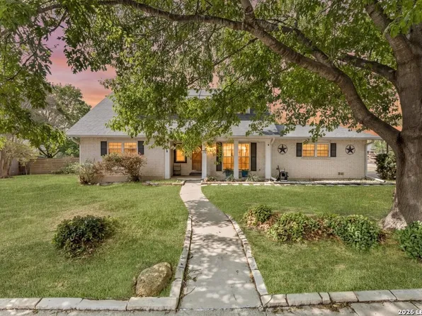 4906 El Gusto, San Antonio, TX 78233