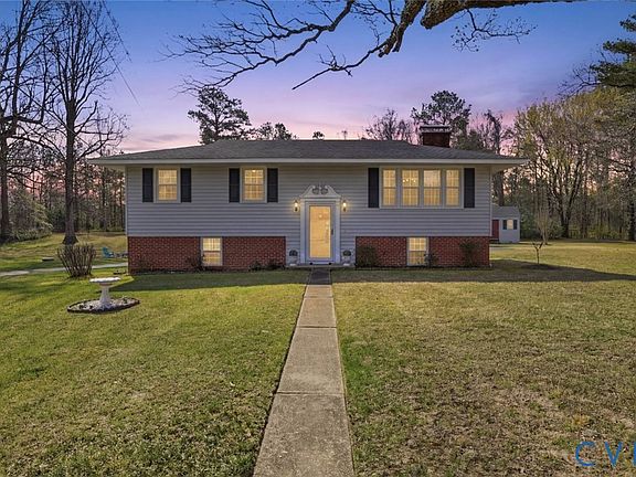 3rd image of 24378 Ruther Glen Rd