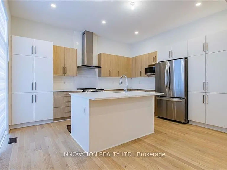 133 Maynooth Ct — Photo 3
