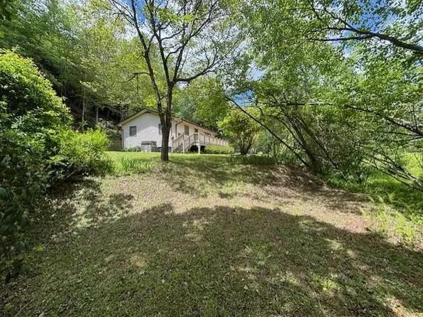 45 Old Cove Rd, Sylva, NC 28779