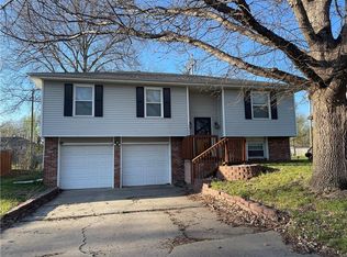 5400 Locust Ave, Kansas City, KS 66106