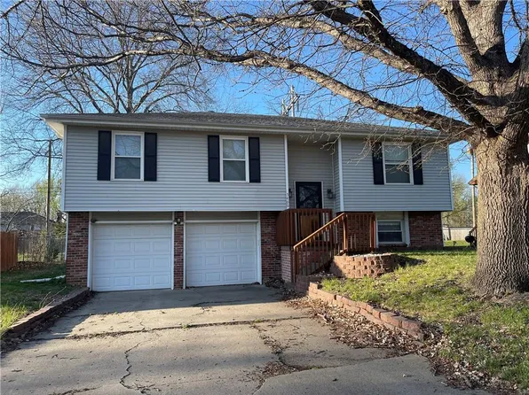 5400 Locust Ave, Kansas City, KS 66106