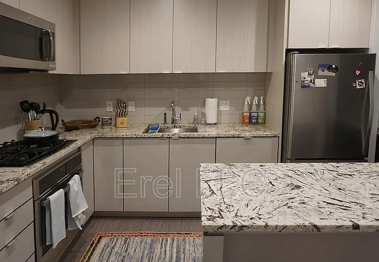 80-82 Fenwood Rd #906 — Photo 1