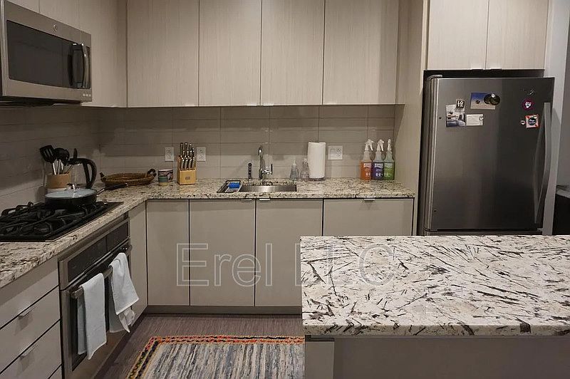 1st image of 80-82 Fenwood Rd #906