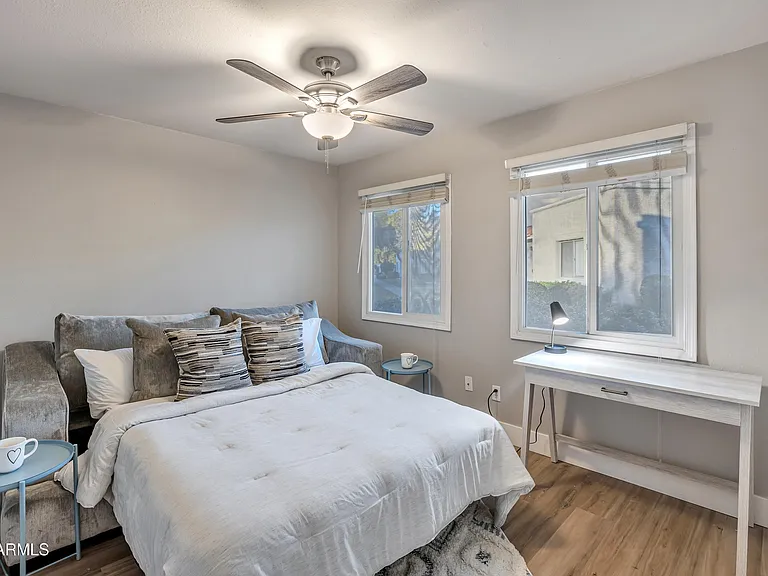 5045 N 81st St — Photo 30