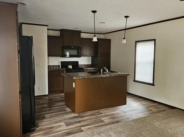 2600 University Ave Lot 35, Williston, ND 58801