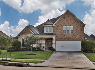 22006 E Canary Yellow Cir, Cypress, TX 77433