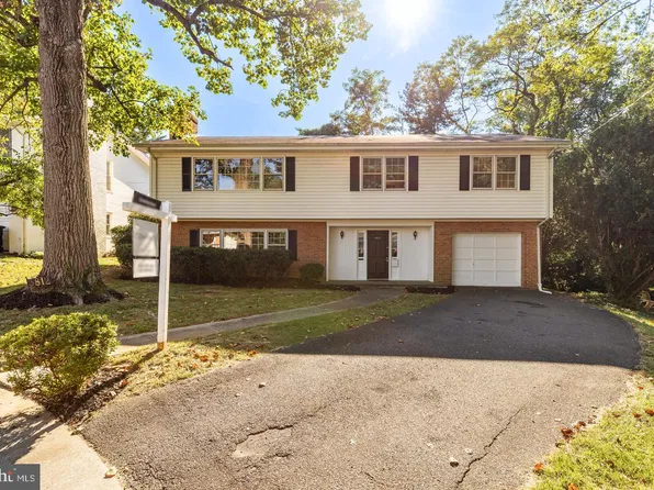 3812 N Ridgeview Rd, Arlington, VA 22207