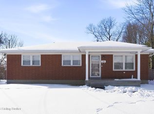 8206 Gloxinia Dr, Louisville, KY 40258