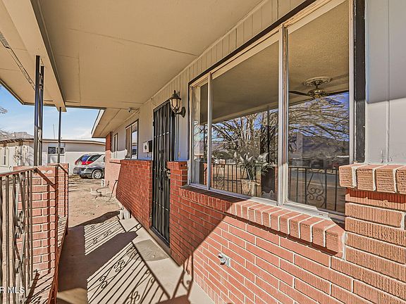 3rd image of 10456 Hodges Cir