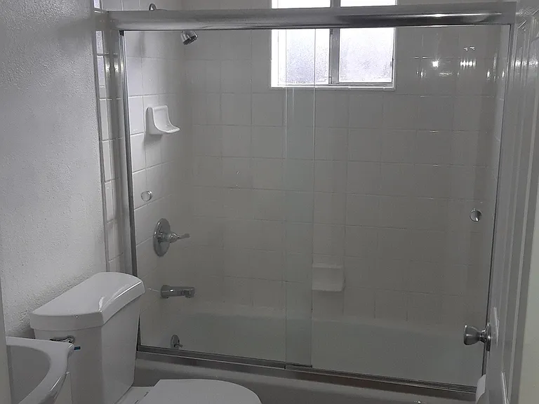 36730 Ruschin Dr — Photo 6