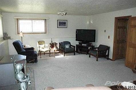 2nd image of 21 Sarah Dr