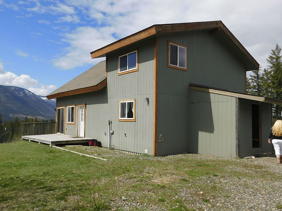 For Sale: 828 Pywell Rd, Bonners Ferry, Idaho 83805