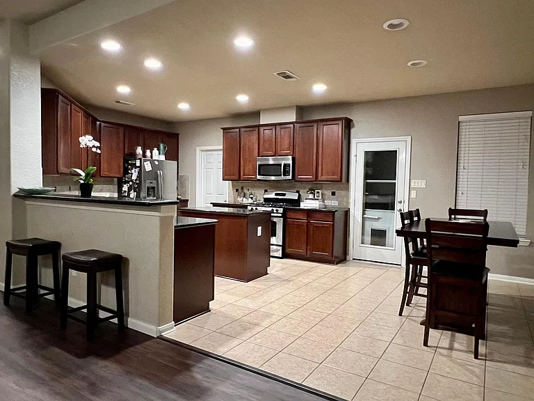 21507 Hawkspur Ridge St — Photo 5