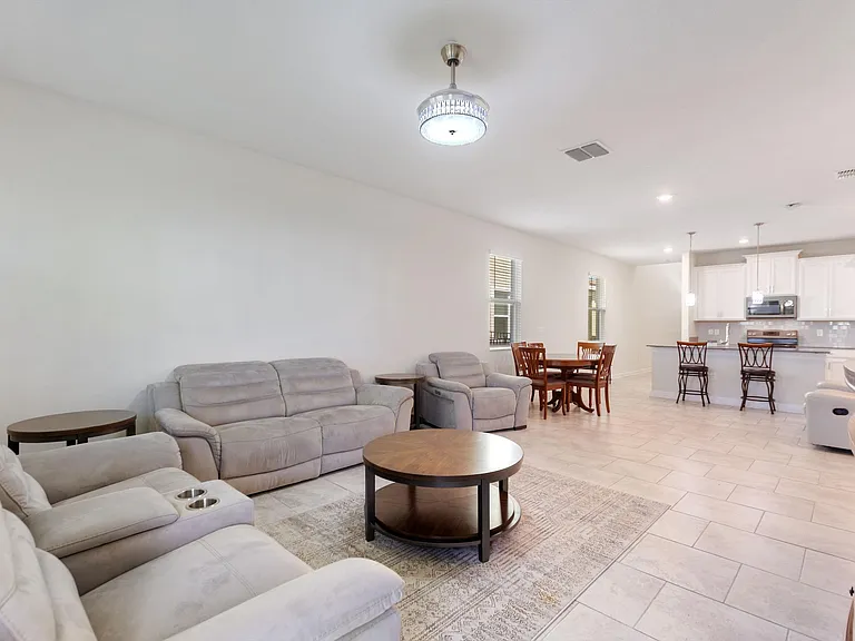 8720 Pacific Dunes Dr — Photo 7
