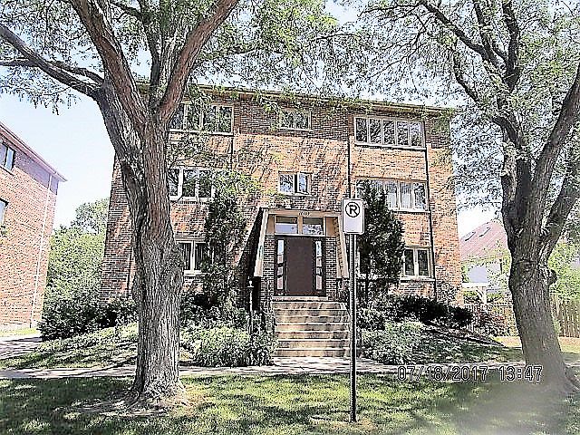 1st image of 10409 Sheffield Dr #15