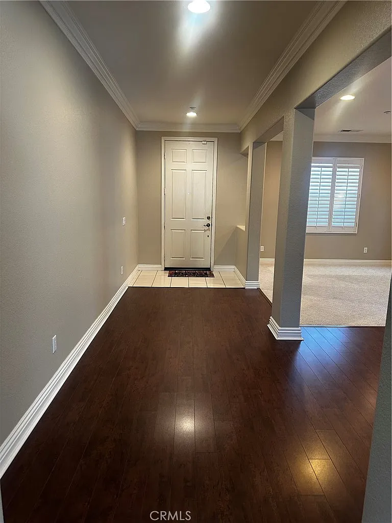 Building Photo - 5762 Newcomb Ct