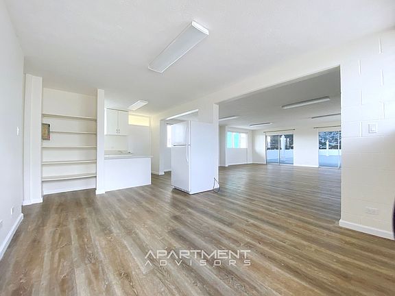 4th image of 716 Lukepane Ave #504
