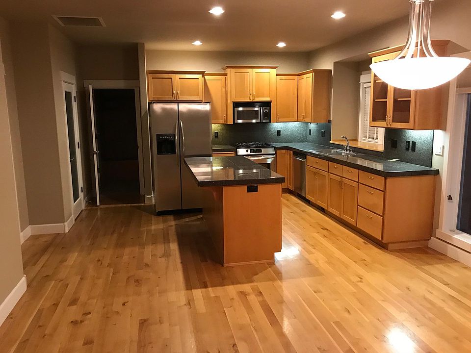 1st image of 1434 NW John Fremont St