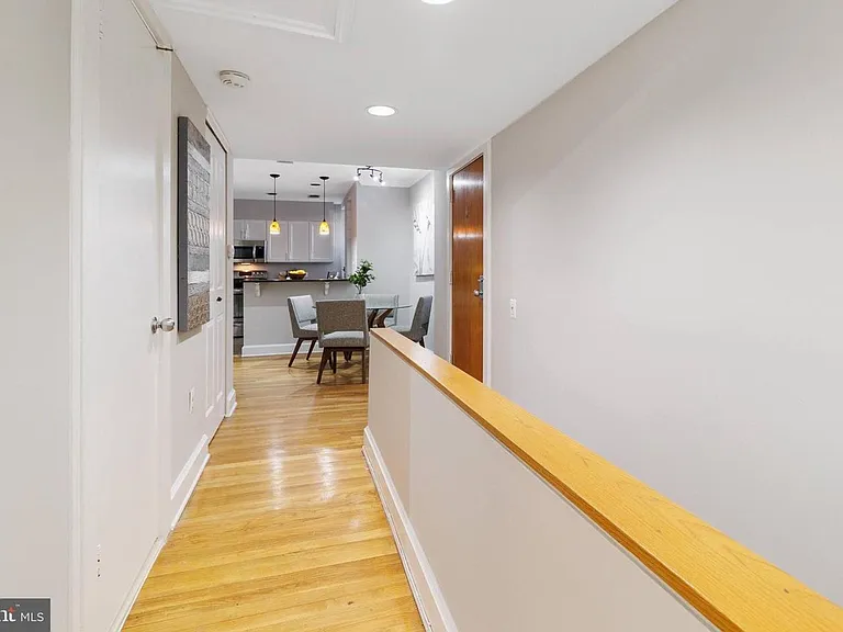 1840 California St NW #3A — Photo 2