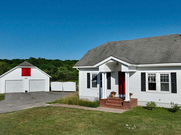 2nd image of 509 Stackpole Road