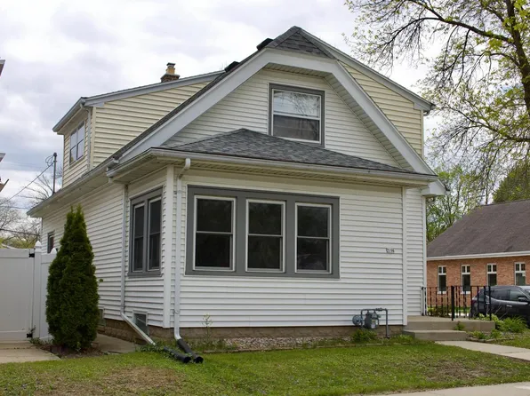 2196 S 79th STREET, West Allis, WI 53219
