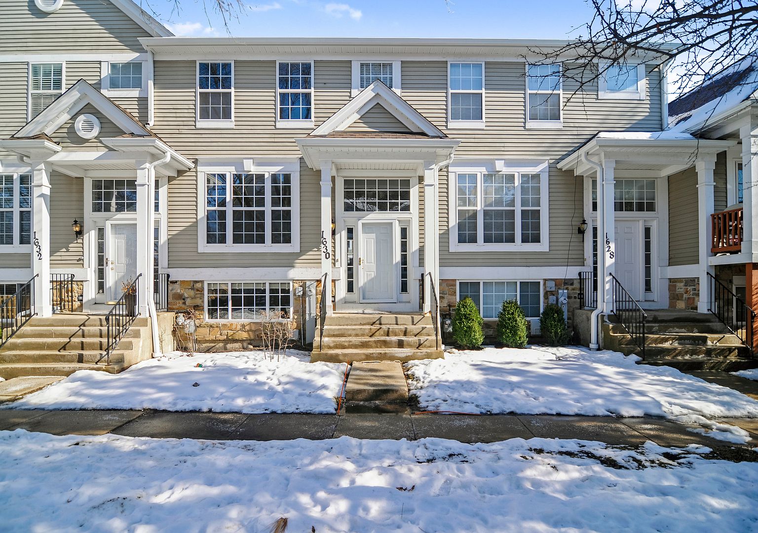 1630 Fox Run Dr, Arlington Heights, IL 60004 Zillow