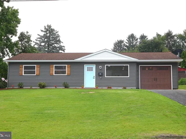 225 Dallas Ave, Strasburg, PA 17579