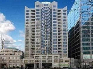 55 Bloor St E #1609, Toronto, ON M4W 3W6