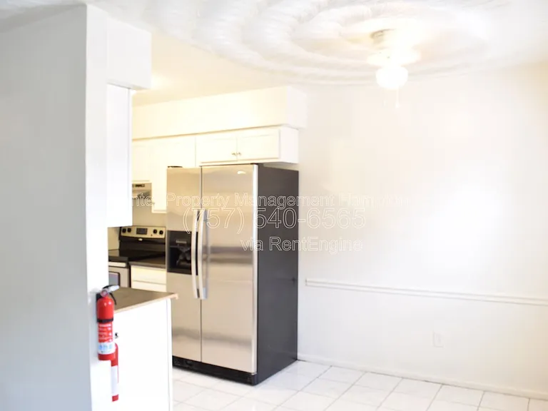 4670 Kincaid Ave #F — Photo 8